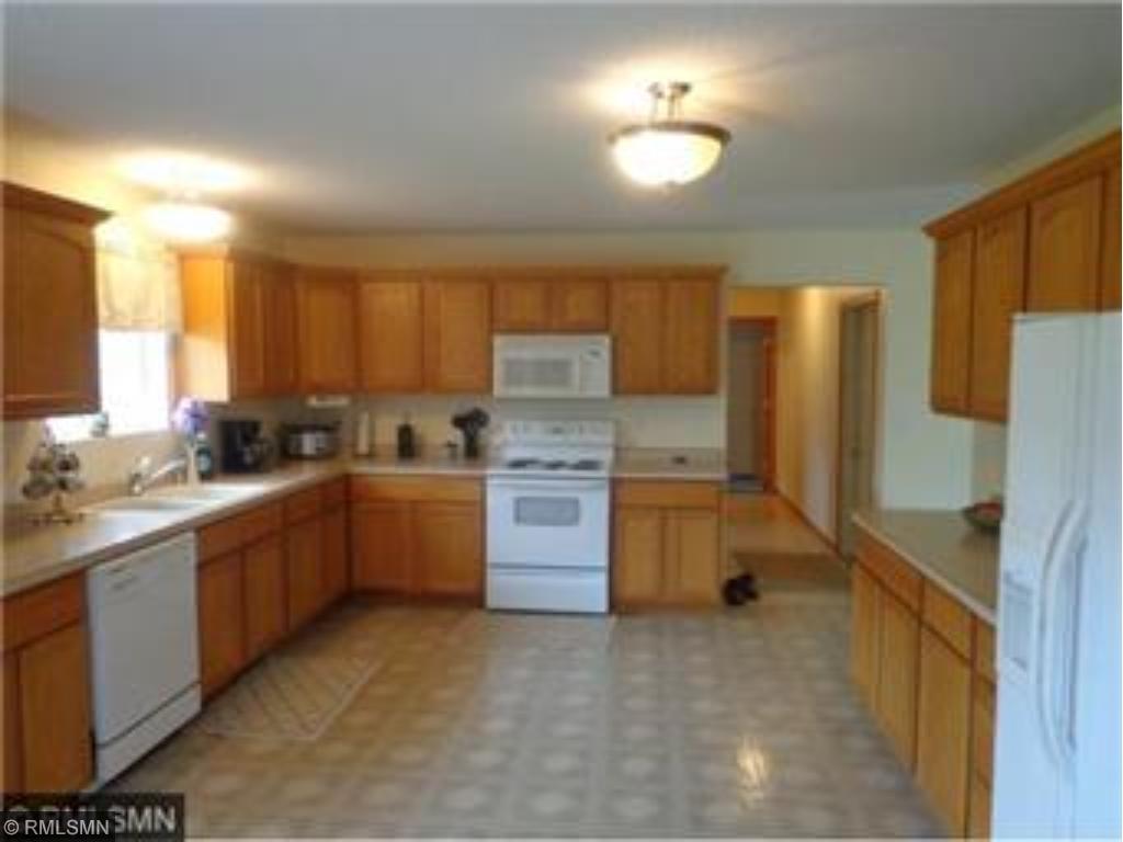 7825 Travis Trl, Brainerd, MN 56401 photo 2