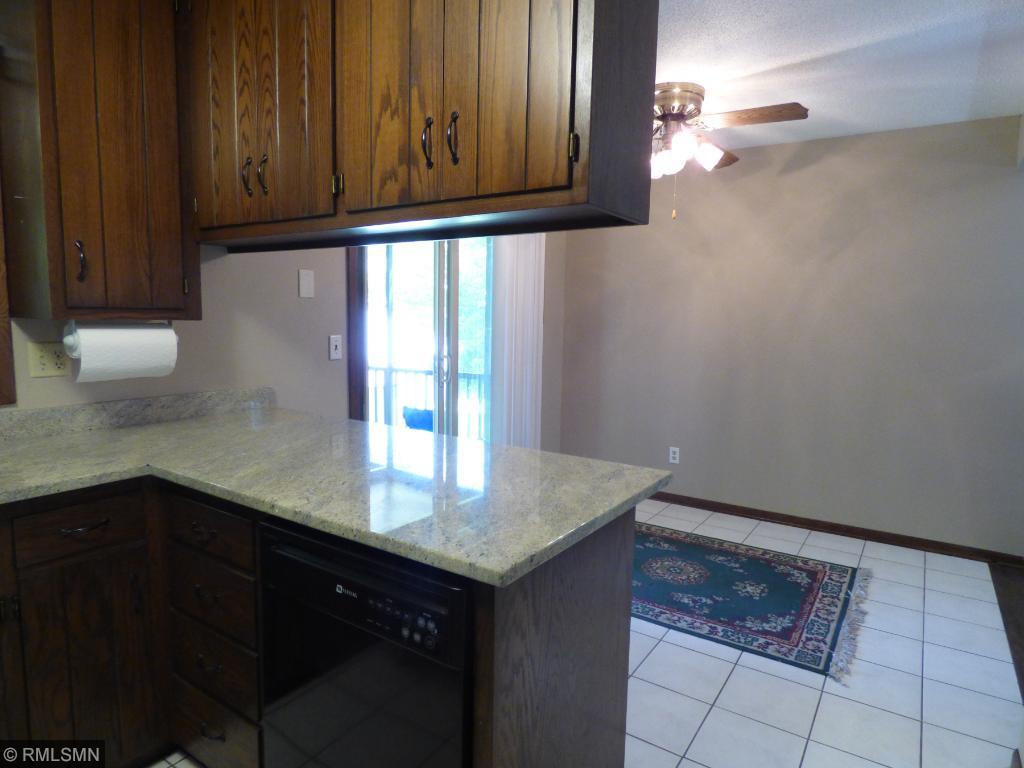 810 9th Ave SE, Saint Cloud, MN 56304 photo 4