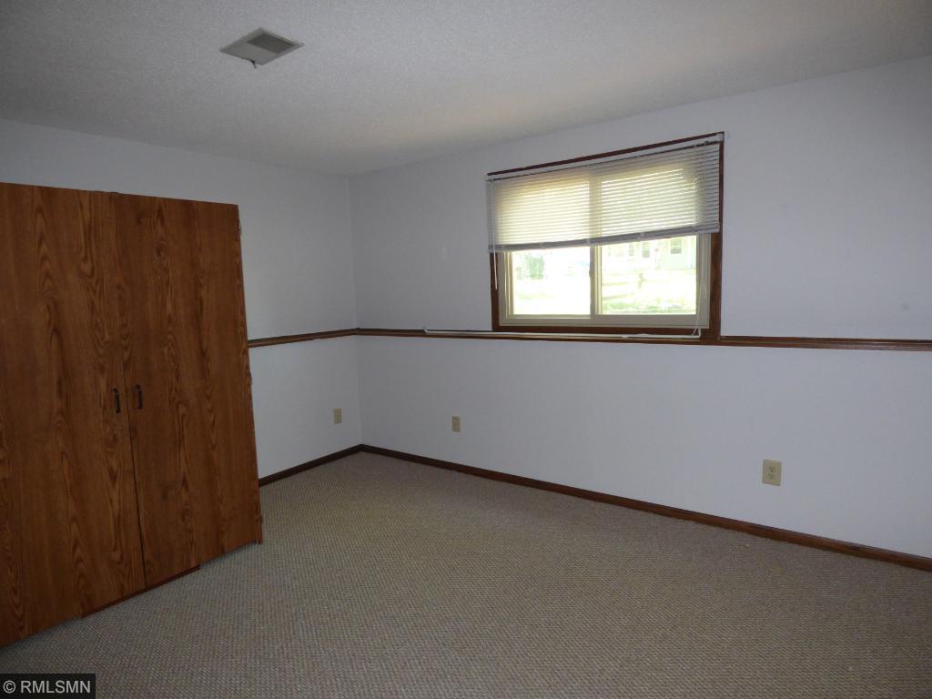 810 9th Ave SE, Saint Cloud, MN 56304 photo 11