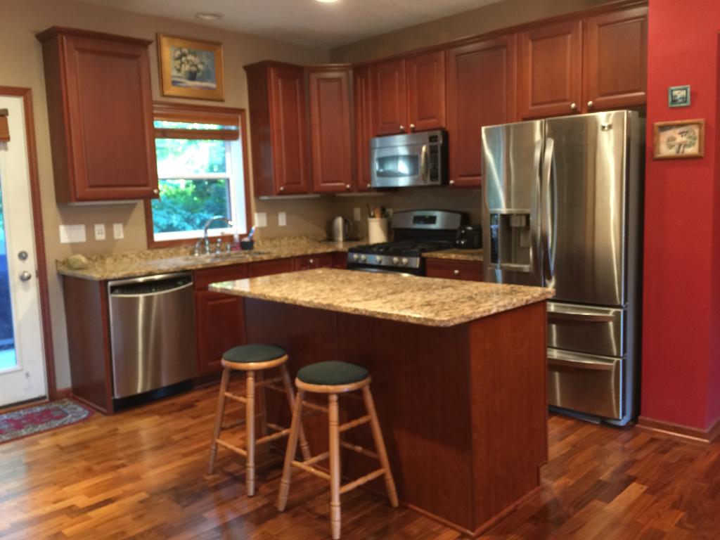 4026 Cedar Grove Ln, Eagan, MN 55122 photo 1