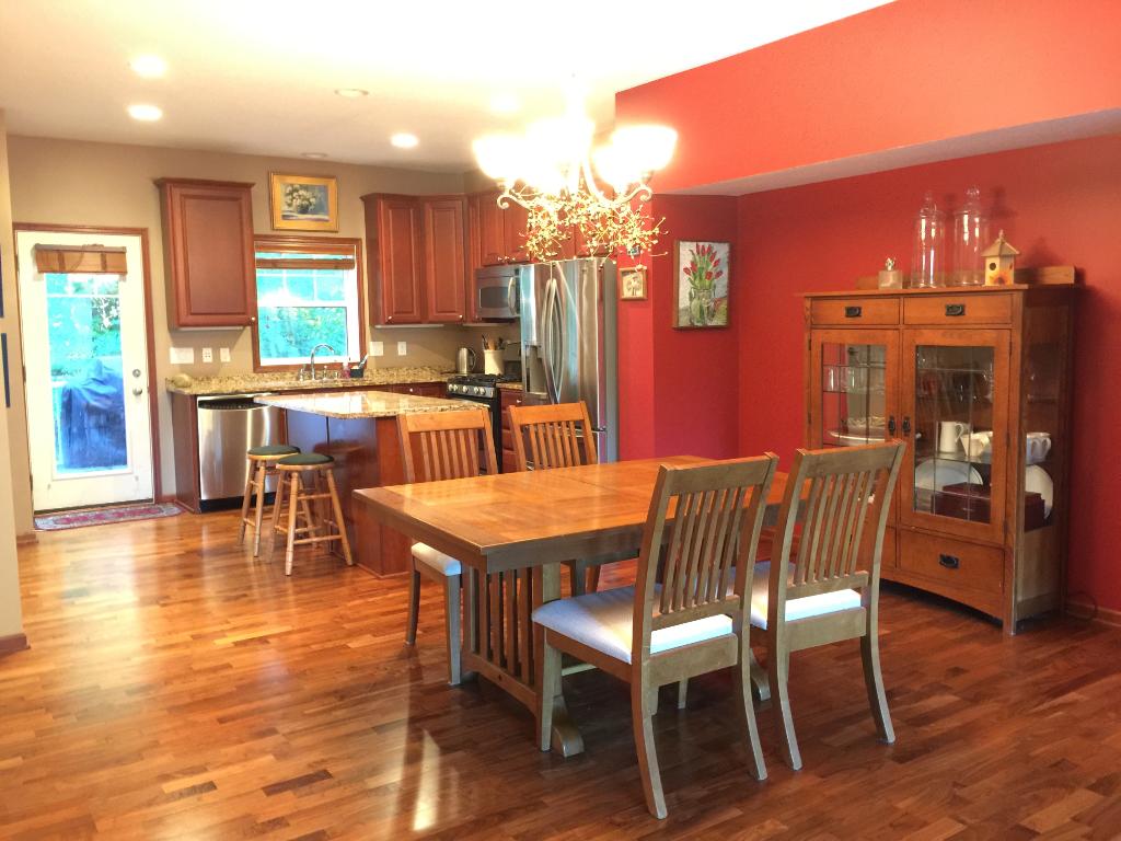 4026 Cedar Grove Ln, Eagan, MN 55122 photo 2