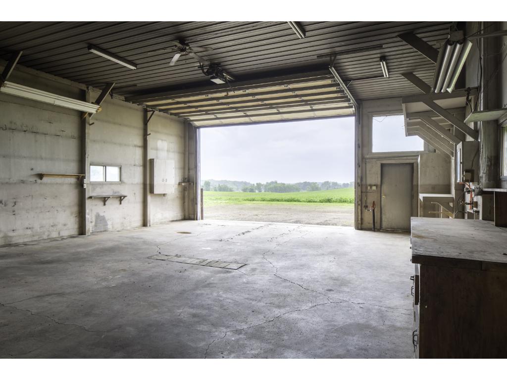 6800 Greenfield Rd, Loretto, MN 55357 photo 17