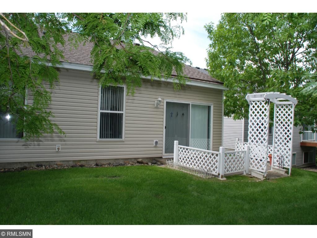 4111 Oakbrooke Trl, Eagan, MN 55122 photo 10