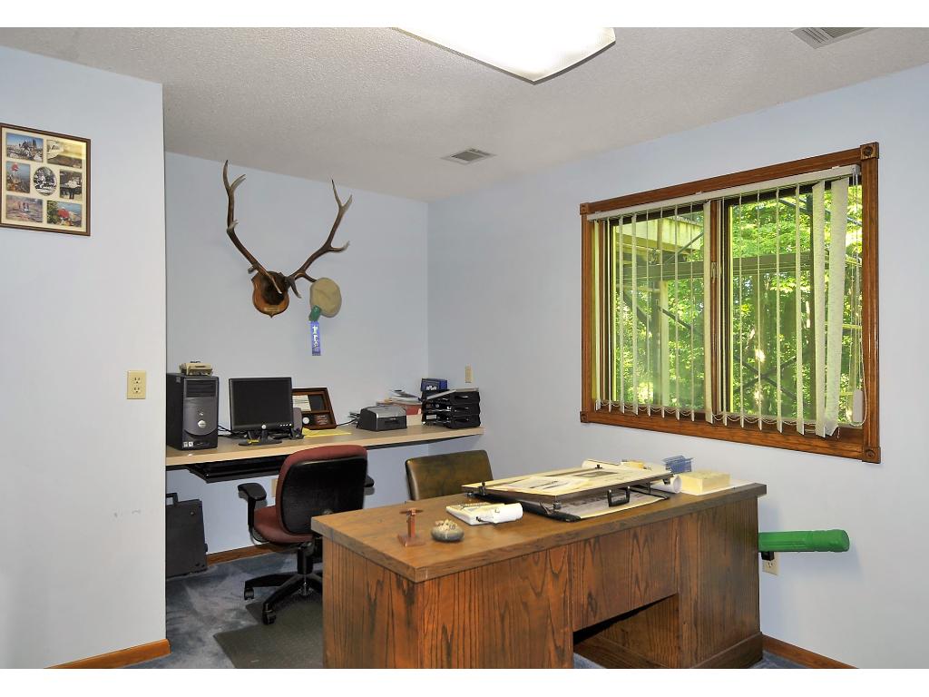 21211 Davis Ave, Faribault, MN 55021 photo 17