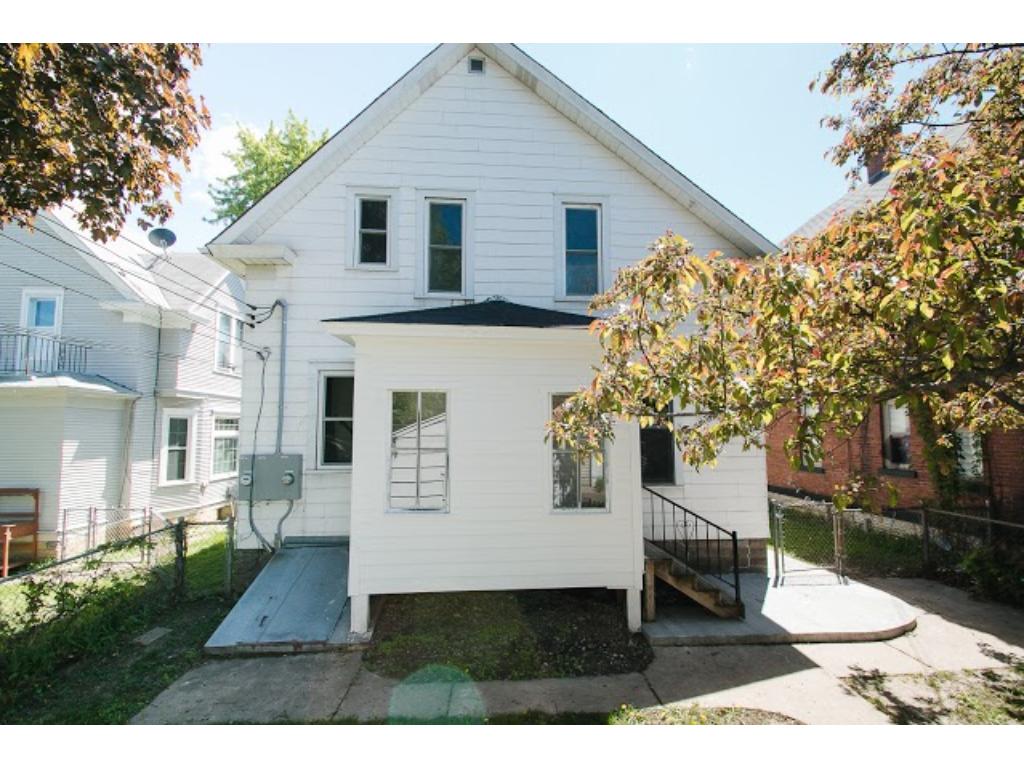 705 Geranium Ave E, Saint Paul, MN 55106 photo 3
