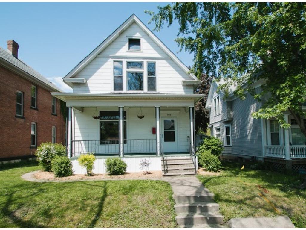 705 Geranium Ave E, Saint Paul, MN 55106 photo 2