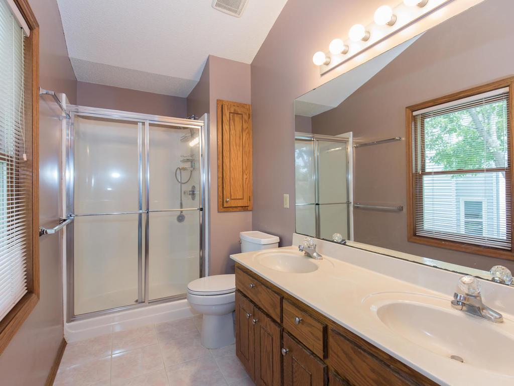 524 Severn Way, Eagan, MN 55123 photo 15