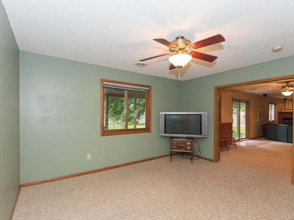 524 Severn Way, Eagan, MN 55123 photo 21