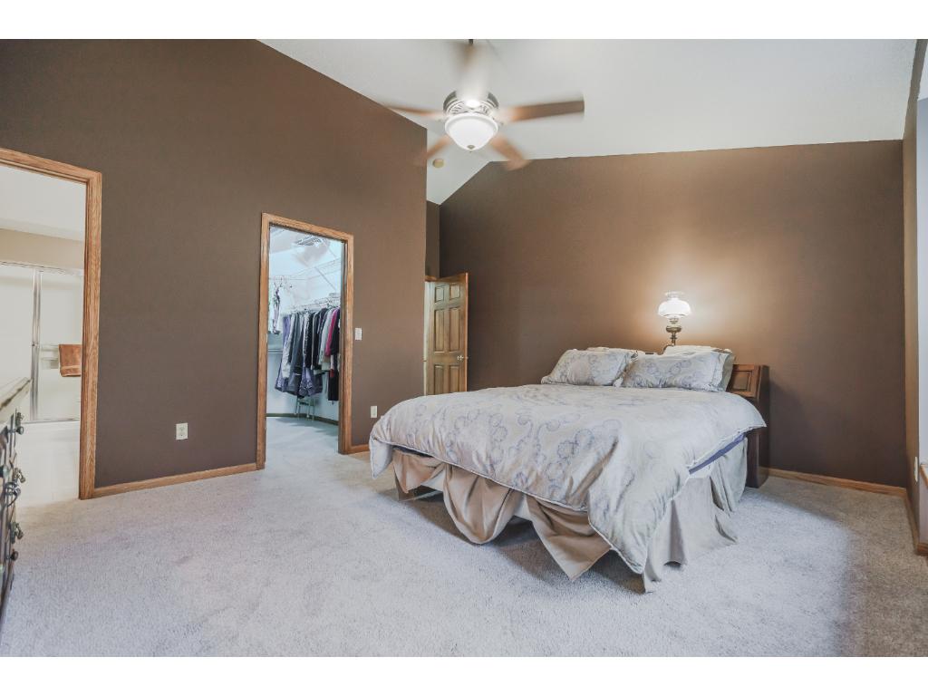 524 Severn Way, Eagan, MN 55123 photo 14