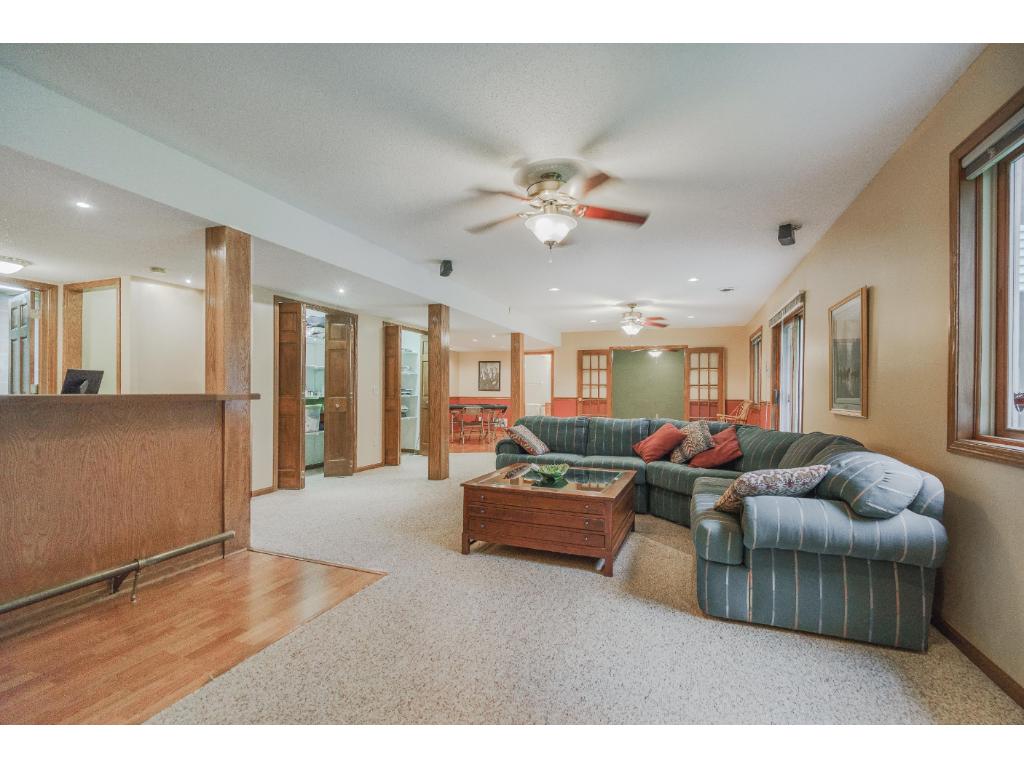 524 Severn Way, Eagan, MN 55123 photo 19