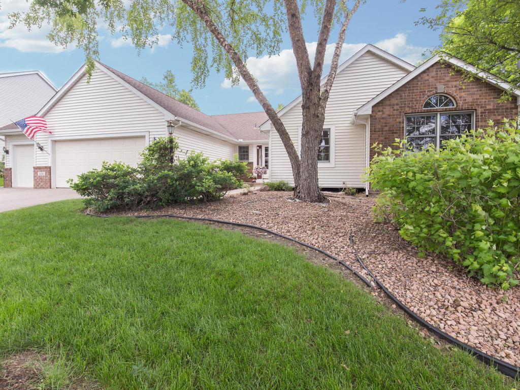524 Severn Way, Eagan, MN 55123 photo 2