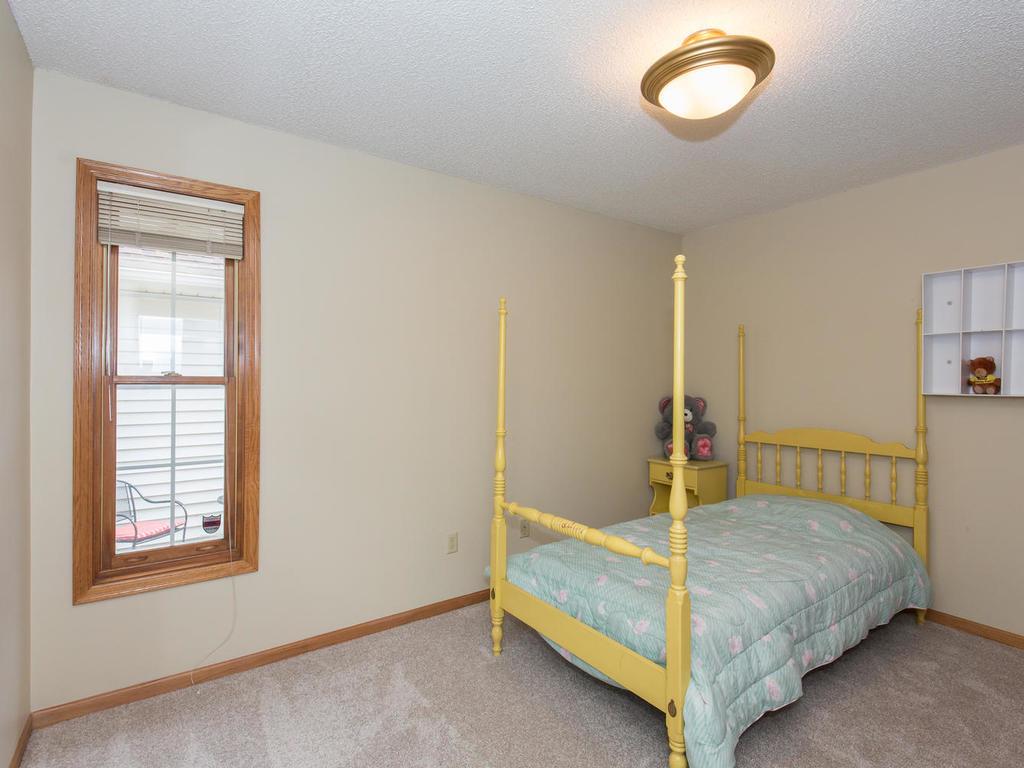 524 Severn Way, Eagan, MN 55123 photo 16