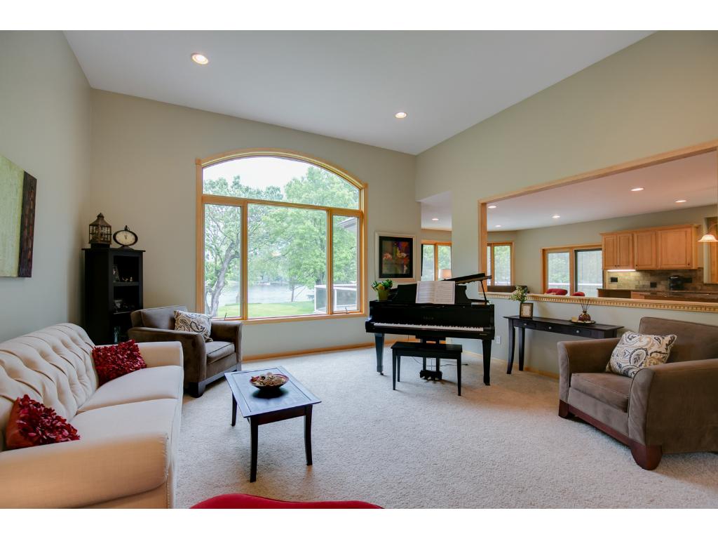 1015 Bradford Ave, Champlin, MN 55316 photo 4