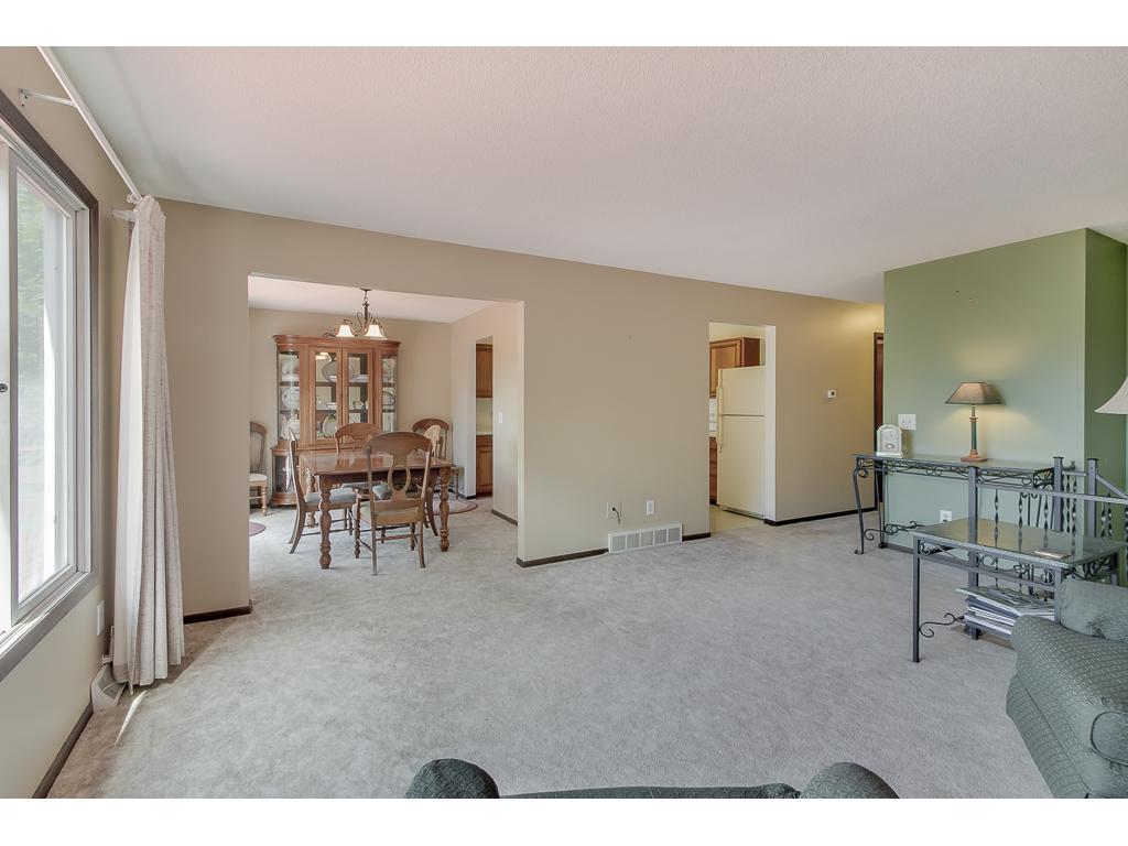 5105 71st Ln, Loretto, MN 55357 photo 14