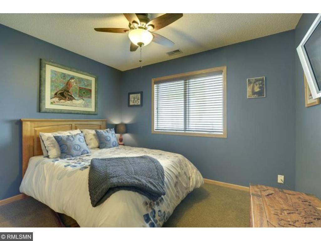 977 Wildflower Ct, Eagan, MN 55123 photo 15