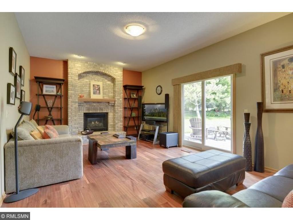 977 Wildflower Ct, Eagan, MN 55123 photo 13
