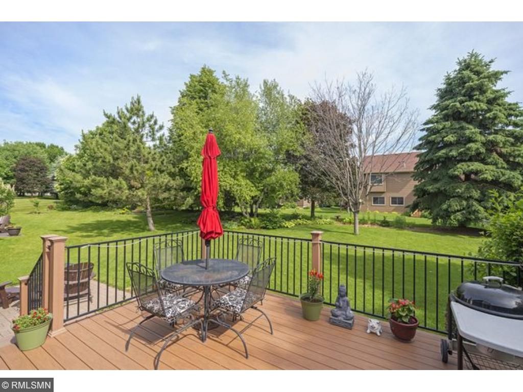 977 Wildflower Ct, Eagan, MN 55123 photo 20