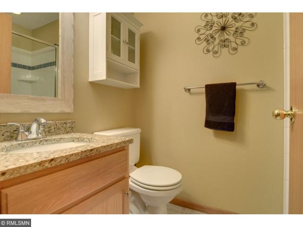 977 Wildflower Ct, Eagan, MN 55123 photo 16