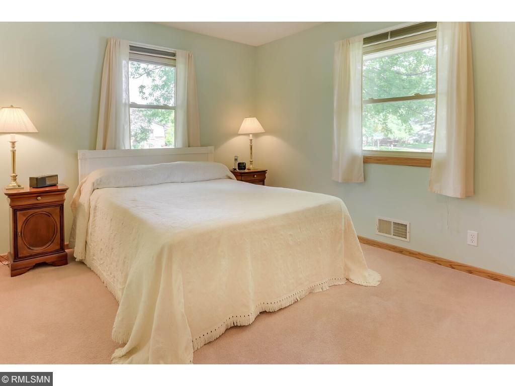 5900 Shepard Ln, Champlin, MN 55316 photo 9