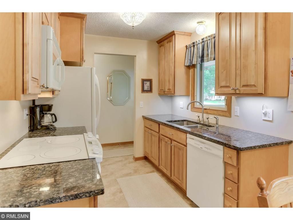 5900 Shepard Ln, Champlin, MN 55316 photo 4