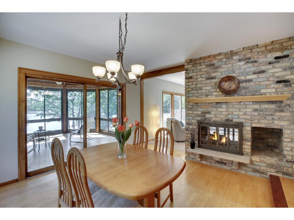 441 Reflection Rd, Apple Valley, MN 55124 photo 8