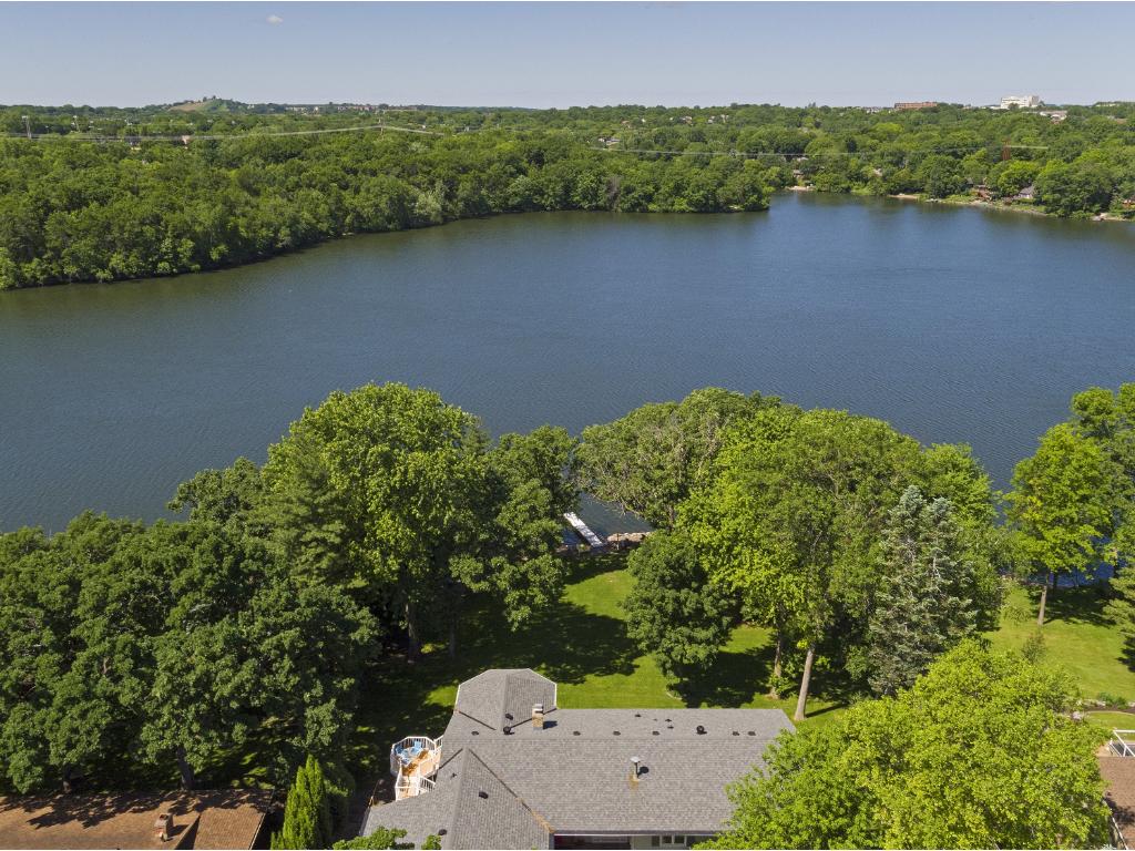 441 Reflection Rd, Apple Valley, MN 55124 photo 2