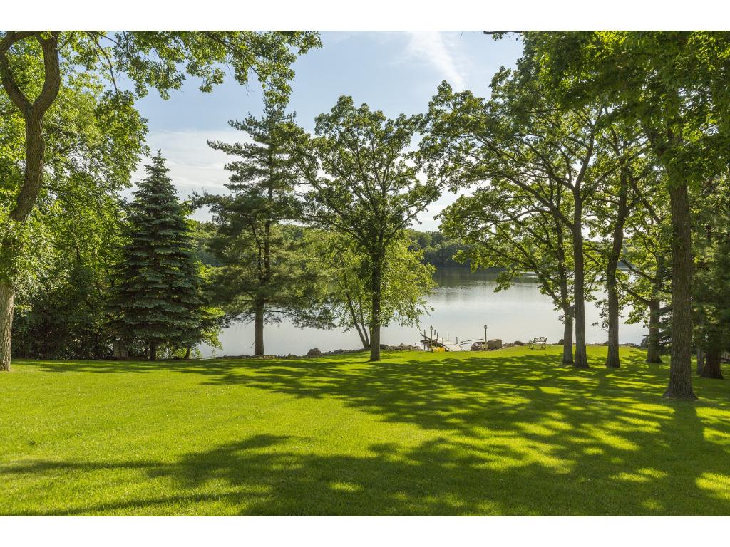 441 Reflection Rd, Apple Valley, MN 55124 photo 7