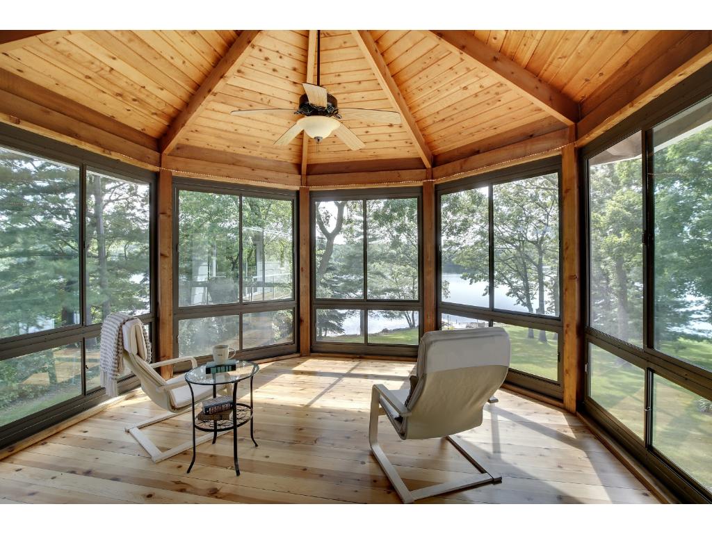 441 Reflection Rd, Apple Valley, MN 55124 photo 9