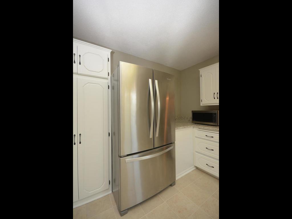 10928 Xylon Ct, Champlin, MN 55316 photo 8