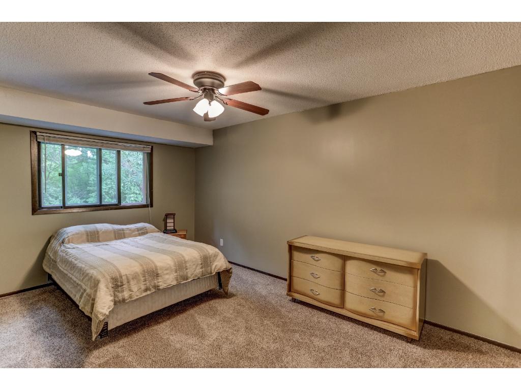 4459 Woodgate Pt, Eagan, MN 55122 photo 7
