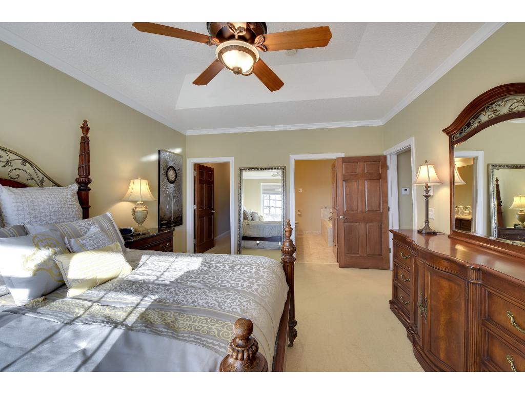 1454 Steeplechase Ln, Eagan, MN 55122 photo 23