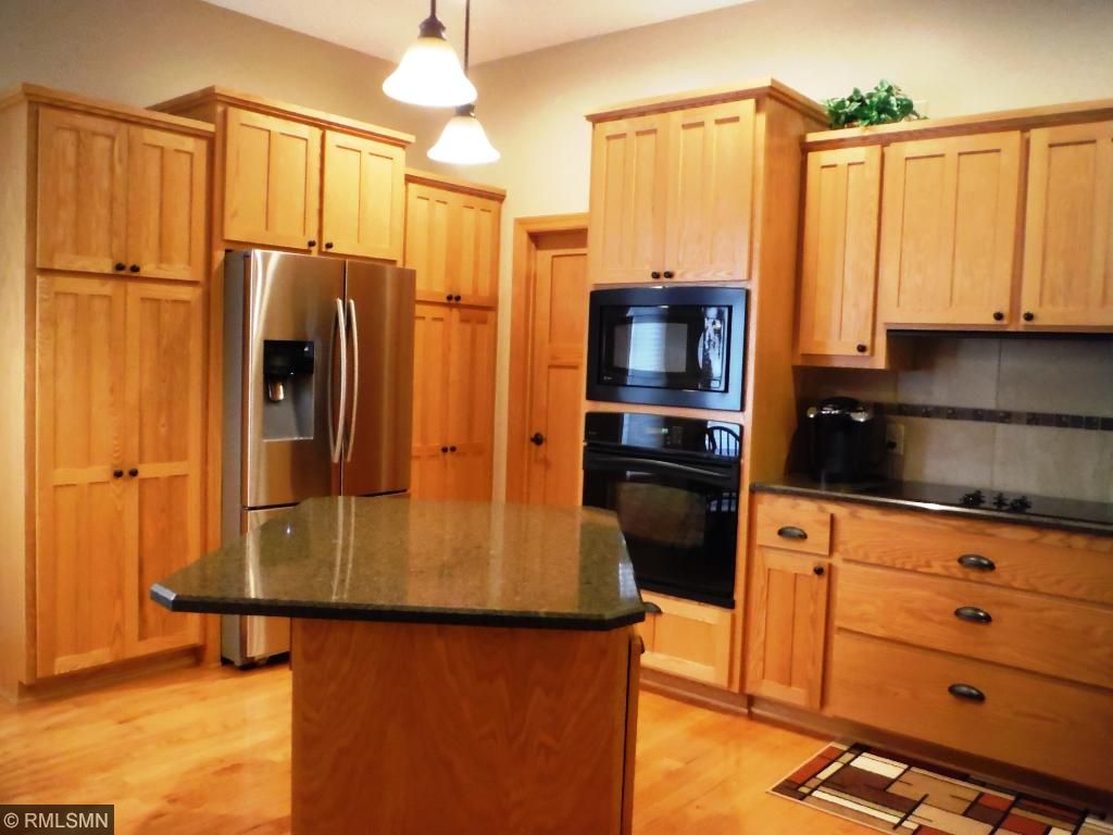 13684 Crompton Ave, Rosemount, MN 55068 photo 5