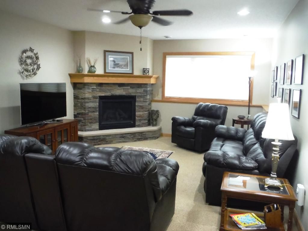 13684 Crompton Ave, Rosemount, MN 55068 photo 9