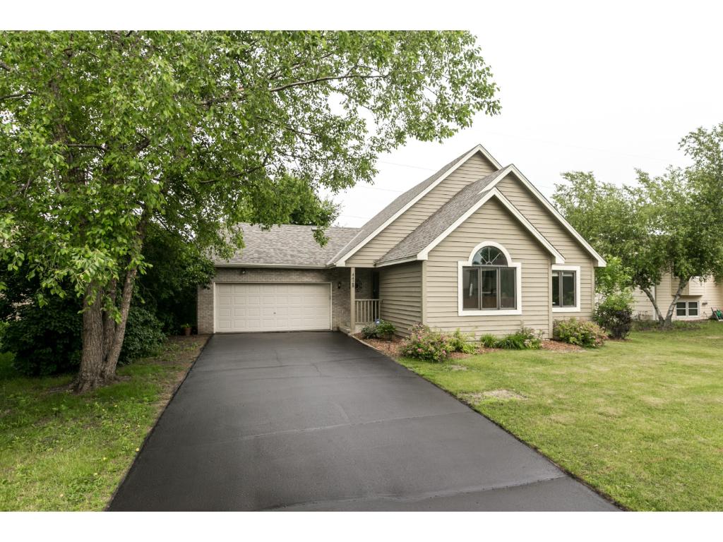 4428 Hamilton Dr, Eagan, MN 55123 photo 18