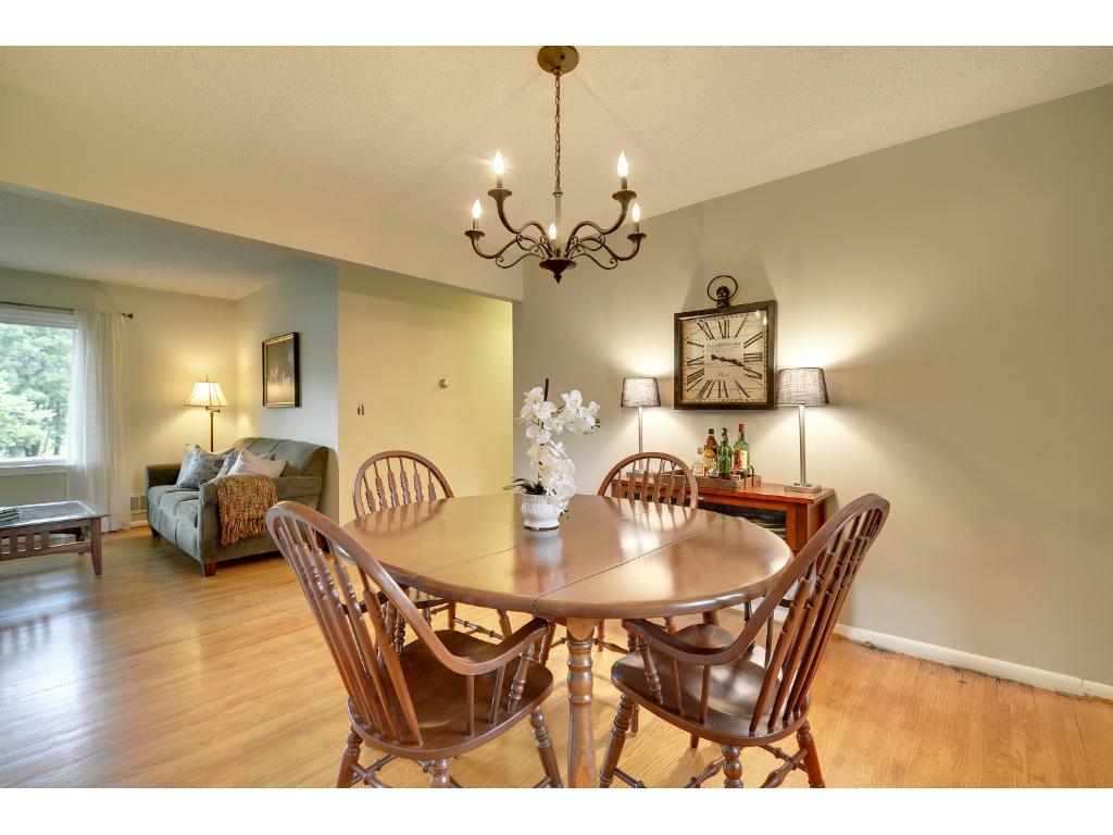1312 E 94th St, Bloomington, MN 55425 photo 5