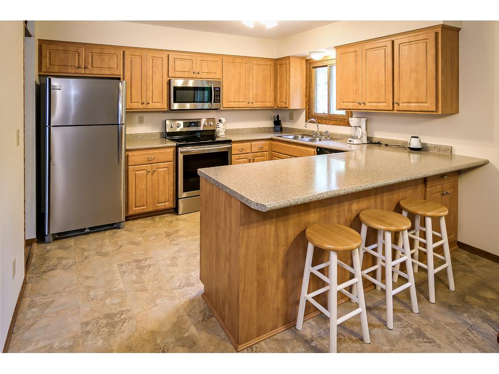 3908 Palisade Way, Eagan, MN 55122 photo 6