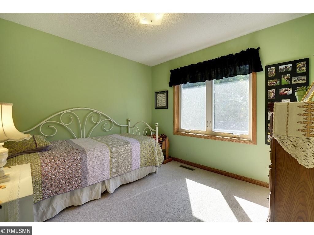 4727 Bristol Blvd, Eagan, MN 55123 photo 13