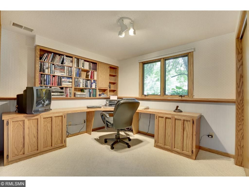 5889 Three Oaks Ave, Maple Plain, MN 55359 photo 14