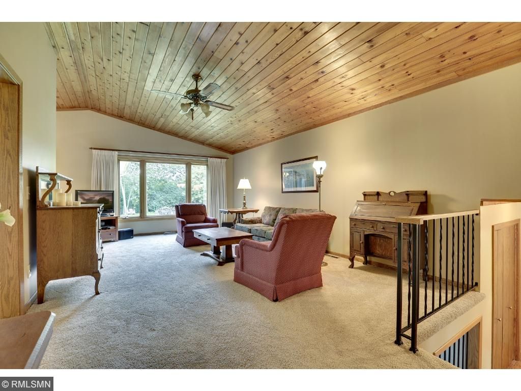 5889 Three Oaks Ave, Maple Plain, MN 55359 photo 5