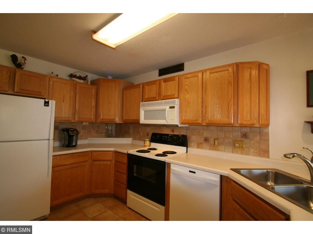 2078 Willow Cir, Centerville, MN 55038 photo 10