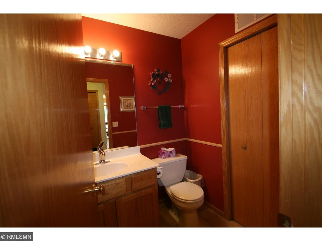 2078 Willow Cir, Centerville, MN 55038 photo 13