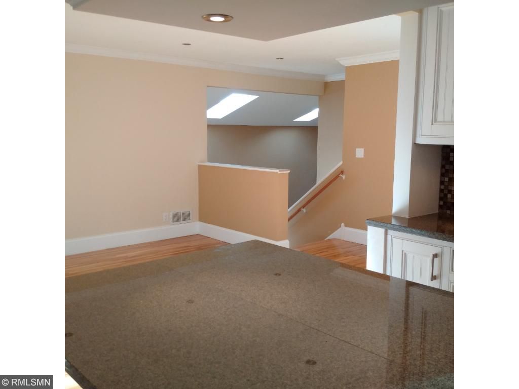 1793 Serpentine Dr, Eagan, MN 55122 photo 8