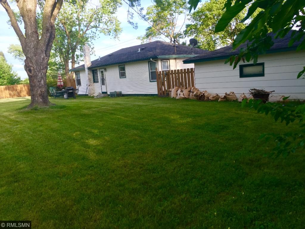 110 E 90th St, Bloomington, MN 55420 photo 13