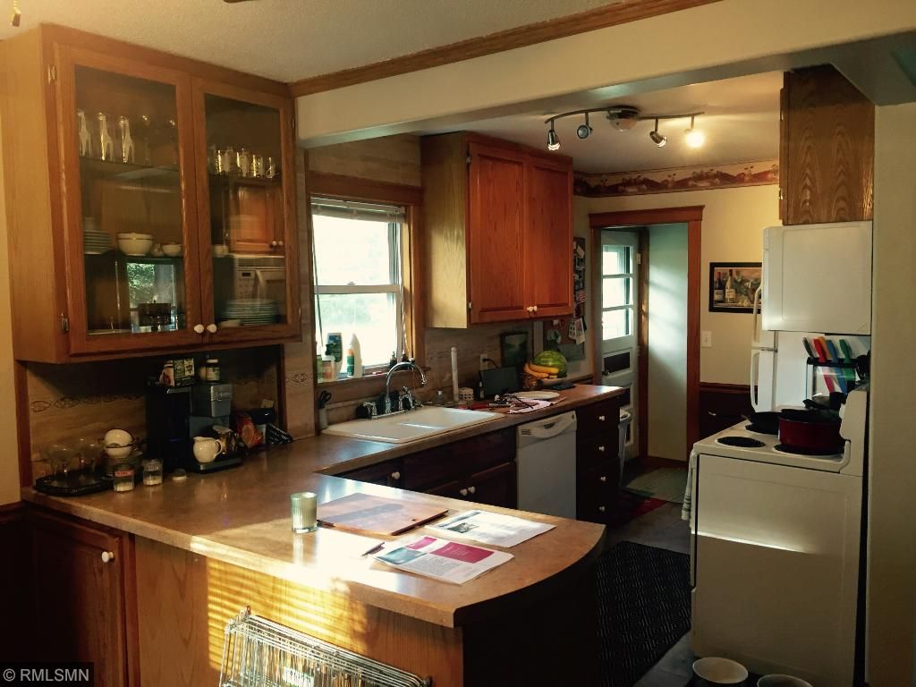 110 E 90th St, Bloomington, MN 55420 photo 3