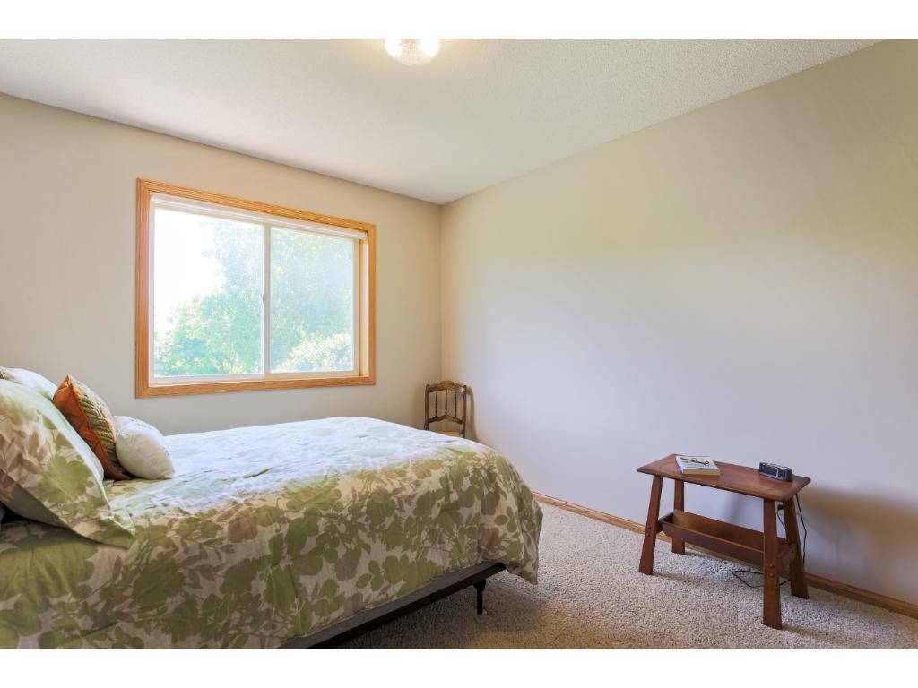 1252 Cuylle Bay, Faribault, MN 55021 photo 10