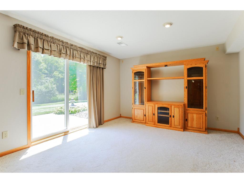 1252 Cuylle Bay, Faribault, MN 55021 photo 13