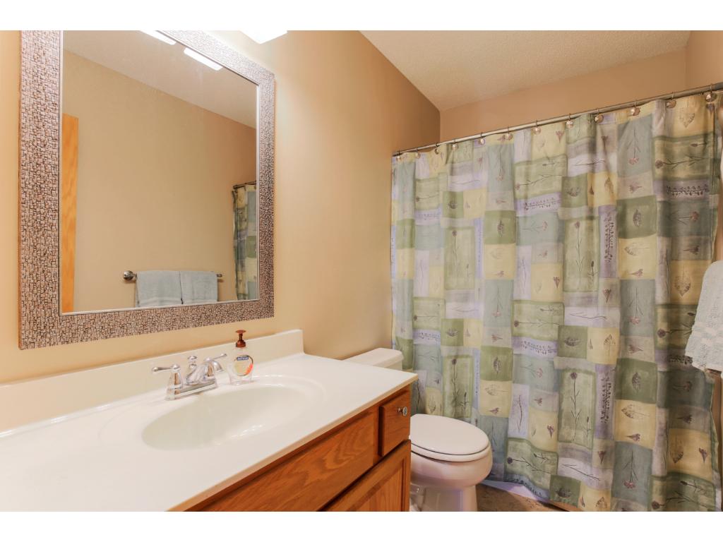 1252 Cuylle Bay, Faribault, MN 55021 photo 12