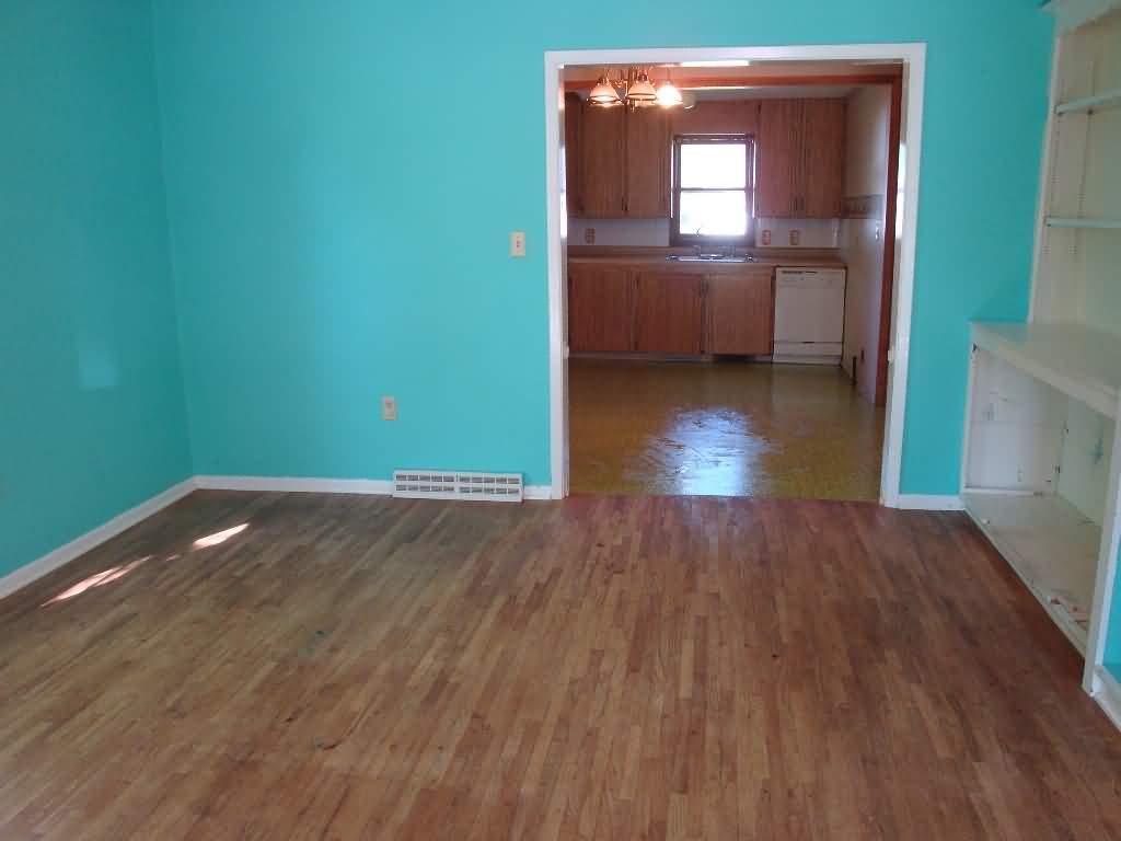 430 2nd St E, Hector, MN 55342 photo 5