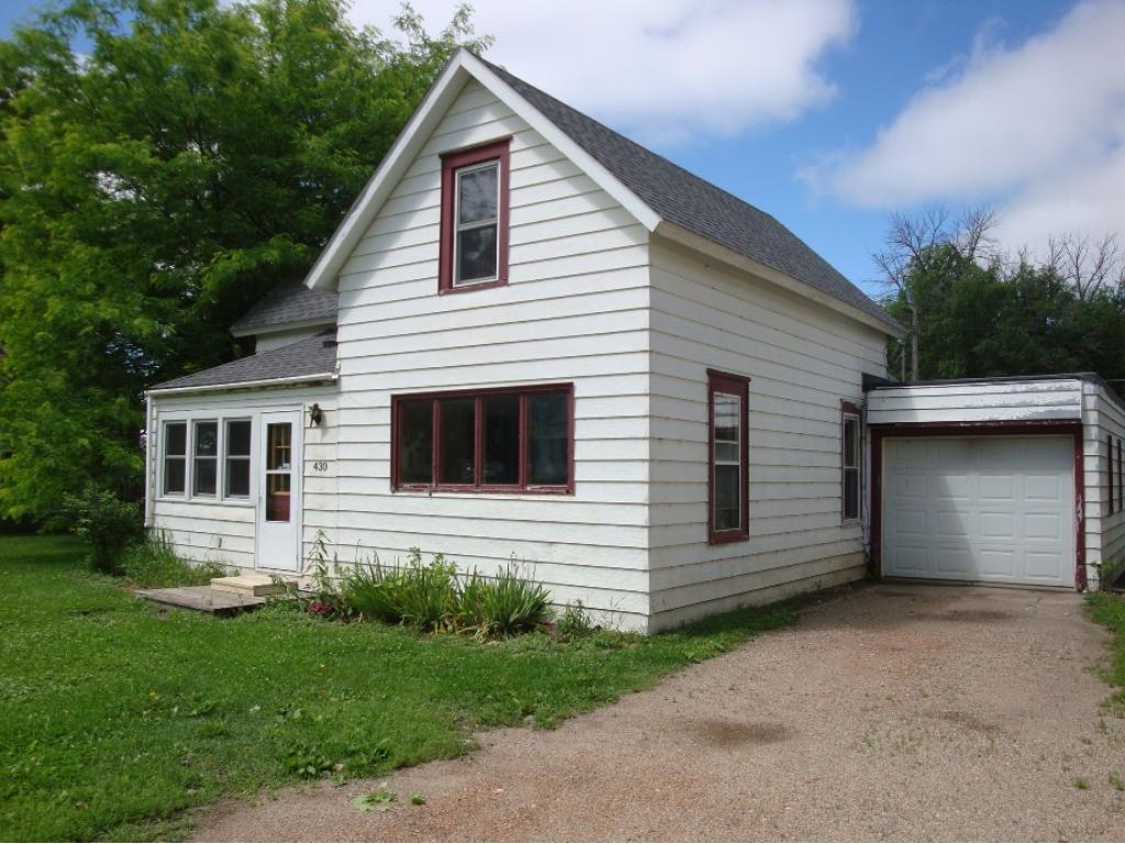 430 2nd St E, Hector, MN 55342 photo 2