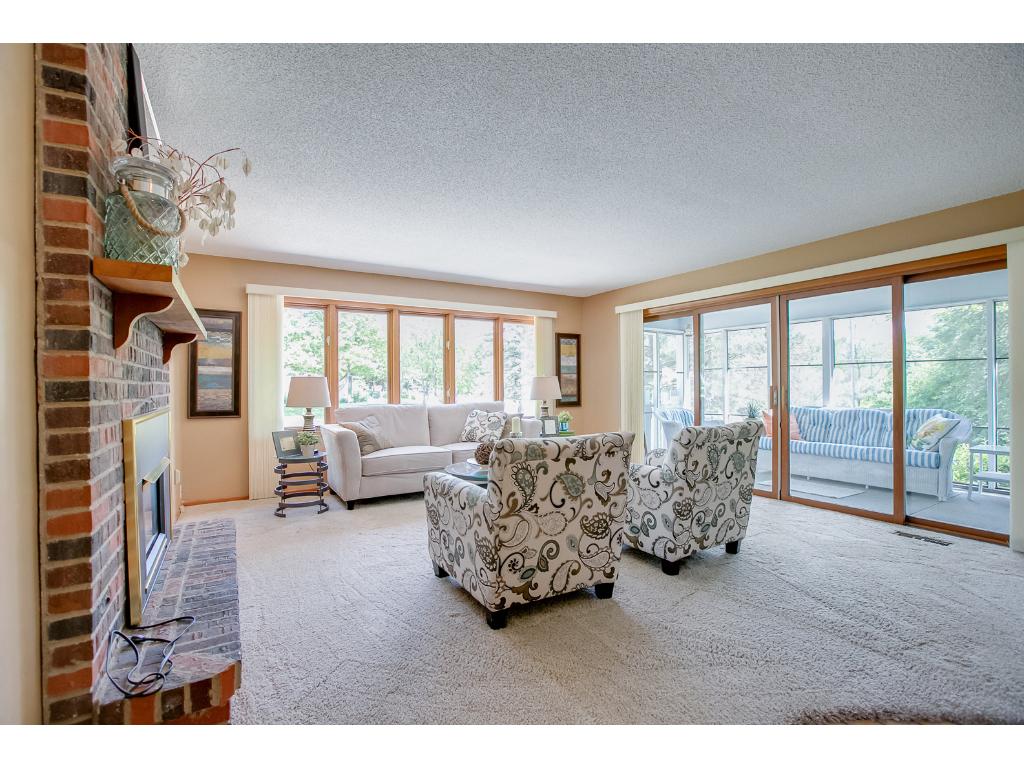4100 Overlook Dr, Bloomington, MN 55437 photo 7